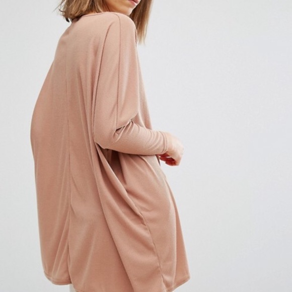 ASOS Oversized Daisy Top - Picture 2 of 3